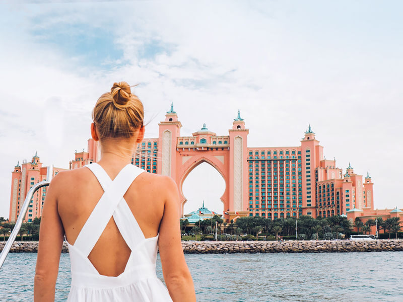 Dubai Old Town Guided Tour with Abra Ride and Burj Khalifa - Who should book this tour?