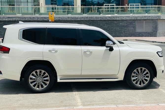 Dubai Private Driver Transfers, Economic or Luxury Cars - Authentic Traveler Reviews and Ratings