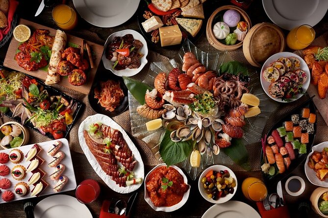 Dubai Private Night City Tour and Dinner at Atlantis The Palm - Iconic Landmarks and Attractions