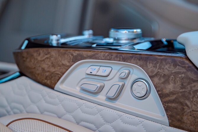 Dubai Private Transfer in GENESIS Limousine - Common Questions