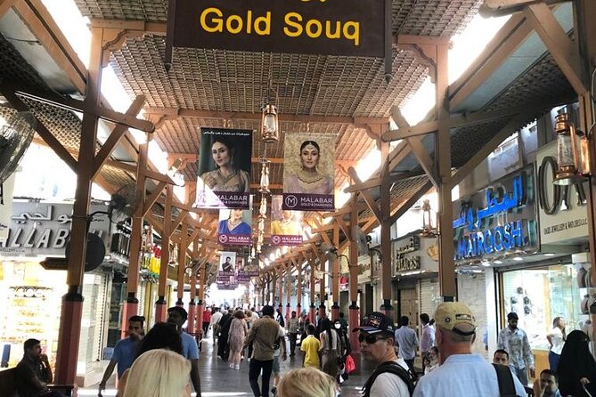 Dubai Sights, Street Food, Souqs & History - A Glimpse Into Dubais Cultural Heritage