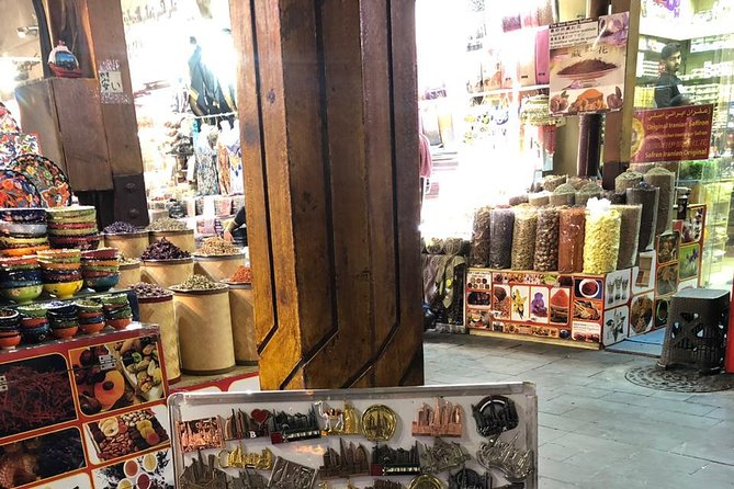 Dubai Spice, Gold, and Textile Souks Tour. - Discovering the Spice Souk