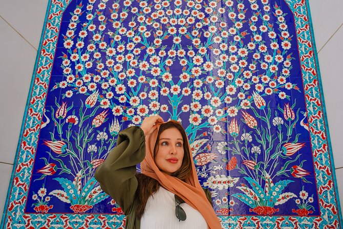 Dubai to Abu Dhabi Grand Mosque & Qasr Al Watan Palace - Tour Overview