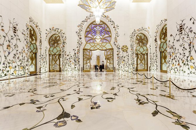 Dubai to Abu Dhabi Grand Mosque & Qasr Al Watan Palace - Reviews and Recommendations