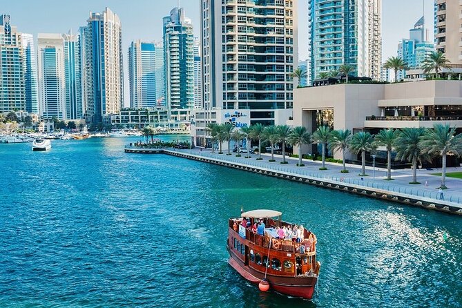 Dubai Top 5 - Saga World - Prestigious Mall Showcasing Uaes Handicrafts