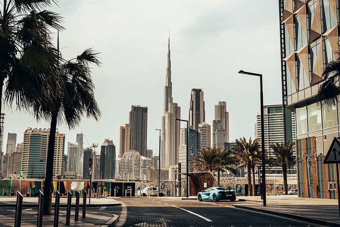 Dubai Trip Like a Local - Online Guide - Cultural Etiquette and Customs in Dubai