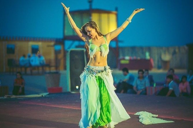 Dubai Ultimate Desert Safari- Red Dunes Bashing and Jeep off Road Driving - Enjoy a Delicious Barbecue Dinner