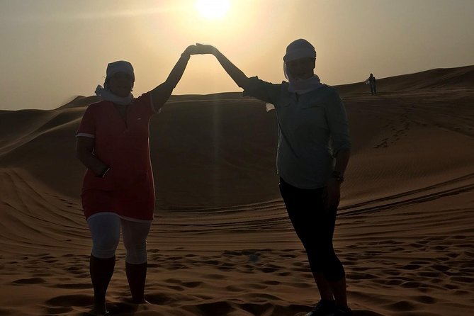 Dubai: Unique SUNSET 4WD Red Dunes Safari - The Sum Up