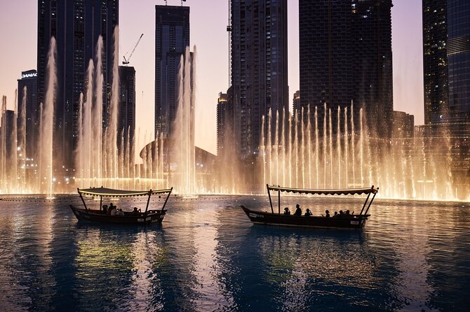 Dubai Water Fountain Show And Lake Ride Near Burj Khalifa With Transfer - Pickup Information