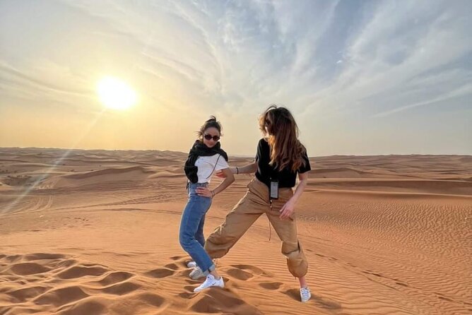 Dubai:Desert Safari BBQ Dinner, Dune Bashing,Camel&Sandboarding - Thrilling Sandboarding Activity