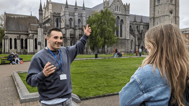 Dublin: 2 Hour City Center Guided Walking Tour - Vibrant Temple Bar District