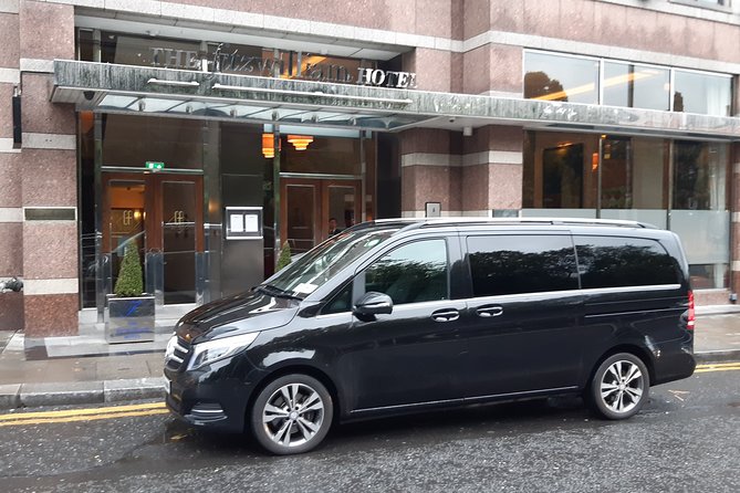 Dublin Airport to Markree Castle Private Car Service - Operating Hours