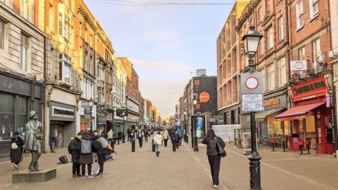 Dublin: City Highlights Self-Guided Walking Tour - Full Tour Description