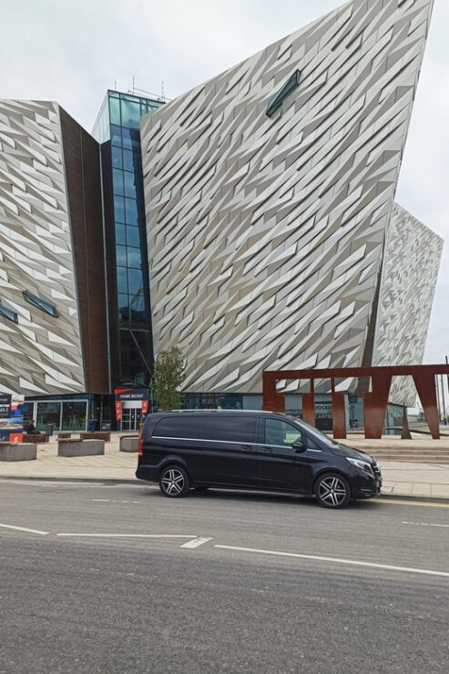 Dublin: Day Tour to Belfast and Titanic Museum - Itinerary Highlights