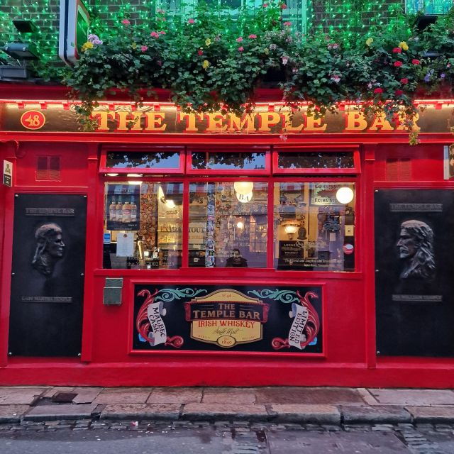 Dublin: Dublin City Highlights Private Guided Walking Tour - Booking Details