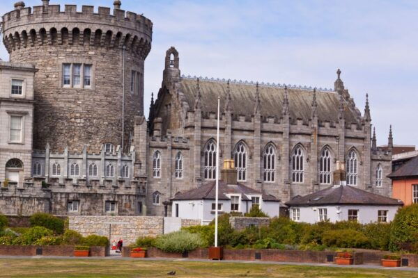 Dublin: First Discovery Walk and Reading Walking Tour - Common Questions