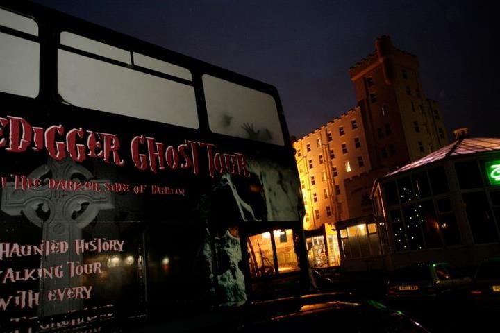 Dublin Gravedigger 2-Hour Ghost Bus Tour - Experience the Dark and Spooky Side of Dublin