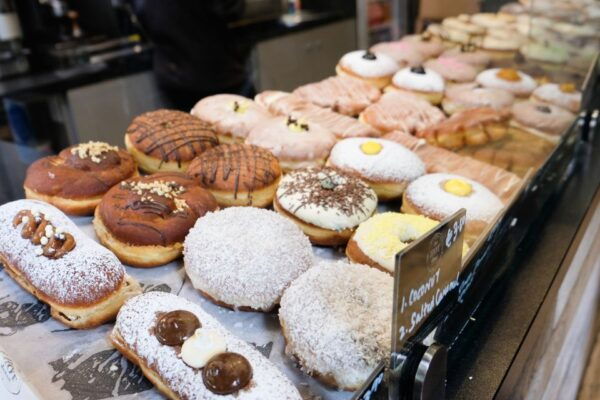 Dublin: Guided Delicious Donut Tour With Tastings - Tour Guide and Itinerary