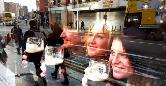 Dublin: Guided Sights and Pints Tour - Cultural Insights