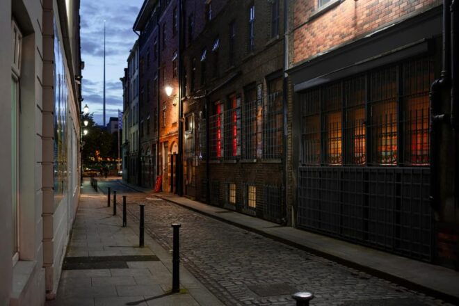 Dublin Historic Ghost Tour - Cobblestone Secrets