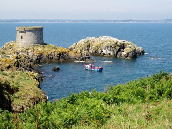 Dublin: Howth Coastal Boat Tour With Ireland's Eye Ferries - Inclusions and Amenities