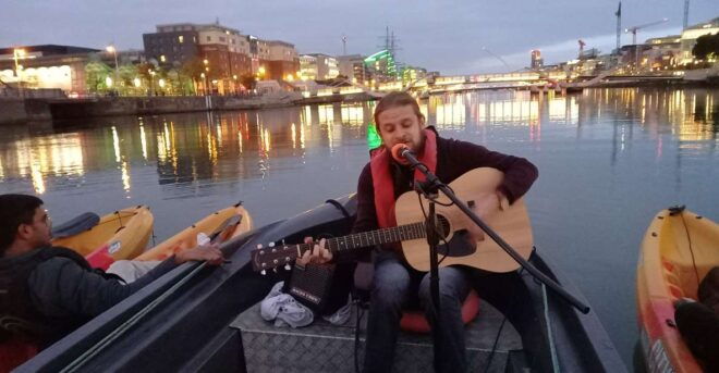 Dublin: Music Under the Bridges Kayaking Tour - Full Description