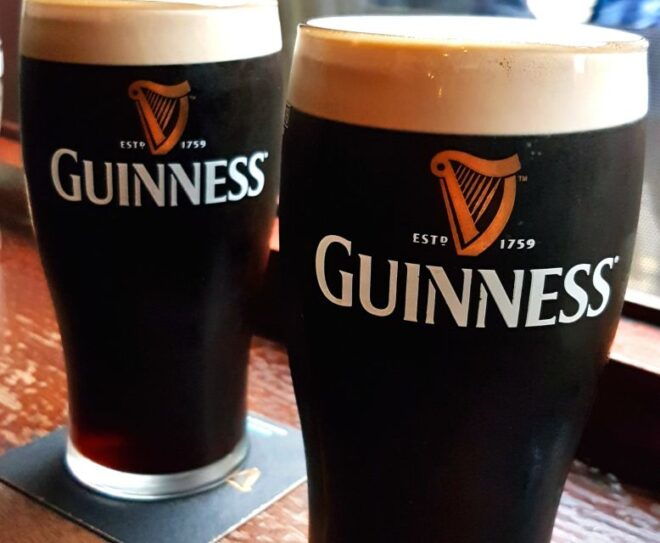 Dublin: Private Pub Tour - Immersive Literary History Tour