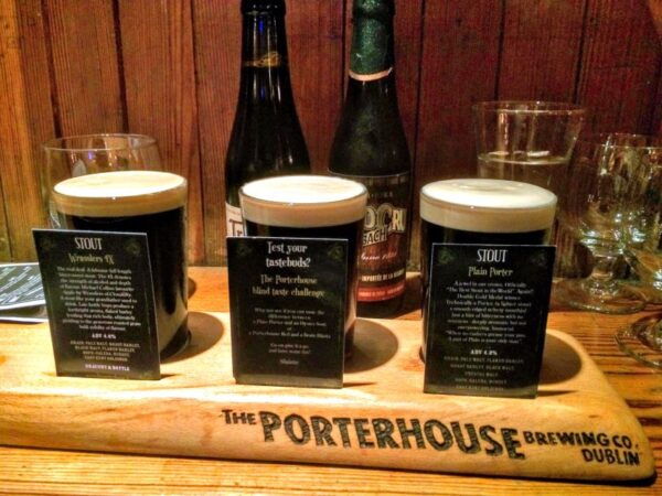 Dublin: Private Pub Tour - Nightlife Adventure in Dublin