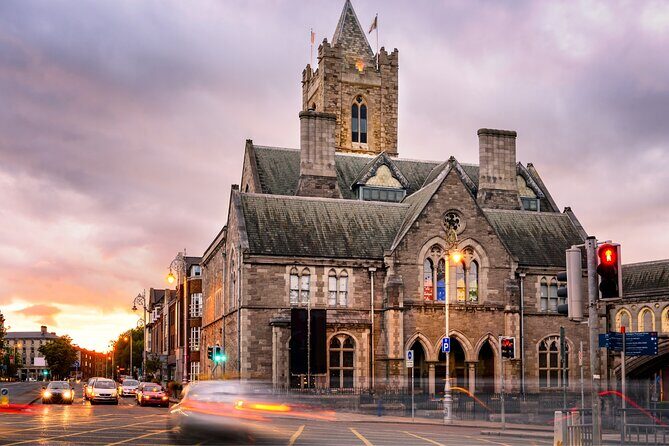 Dublin Scavenger Hunt and Highlights Self-Guided Tour - Exploring the Dublin Scavenger Hunt and Highlights Self-Guided Tour in Detail