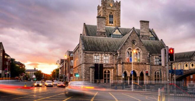 Dublin: Self-Guided Highlights Scavenger Hunt & Walking Tour - Starting Point: Charles Stewart Parnell Statue
