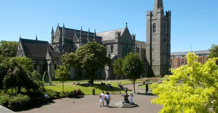 Dublin: Skip-the-Line St.Patrick's Cathedral & Irish Whiskey - Skip-the-Line Access to St. Patricks Cathedral