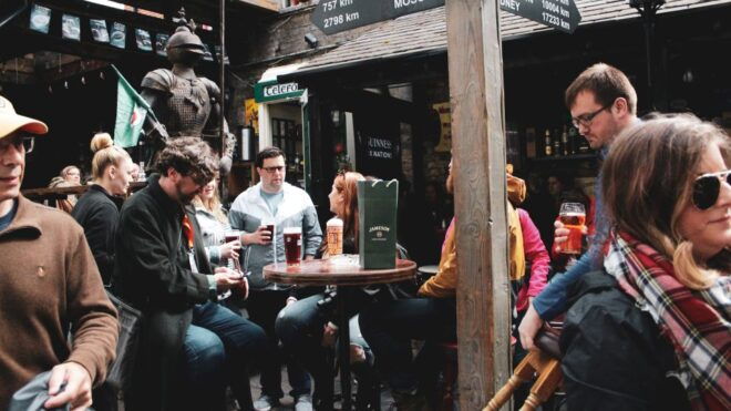 Dublin: Skip-the-Line St.Patrick's Cathedral & Irish Whiskey - Introduction to Teeling Distillery