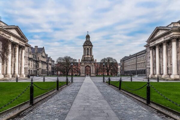 Dublin: St Patricks, Book of Kells, and Dublin Castle Tour - Tour Inclusions and Exclusions