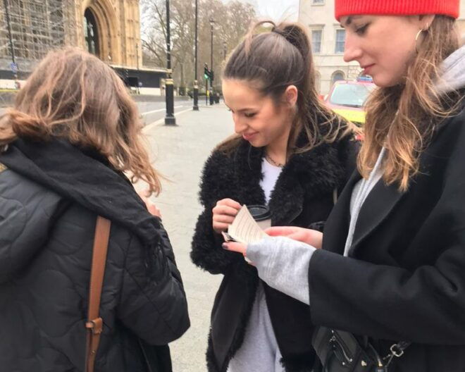 Dublin: Temple Bar Outdoor Mystery Game - Booking Information