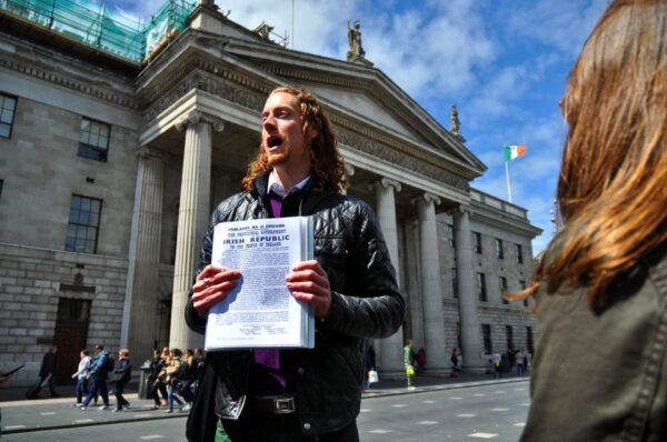 Dublin: The Fantastic Private Walking Tour - Stops for Refreshments