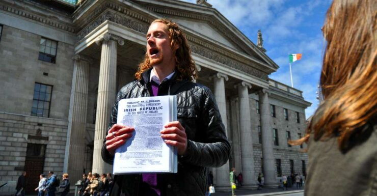 Dublin: The Fantastic Private Walking Tour - Experience Highlights