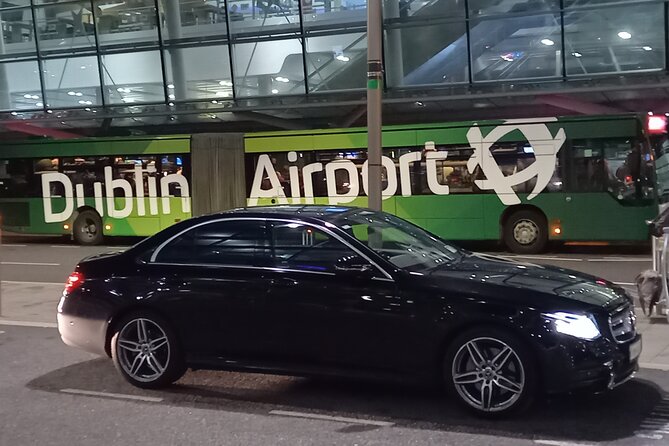 Dublin to Center Parcs Longford Forest Private Car Service - Reliable and Professional Drivers