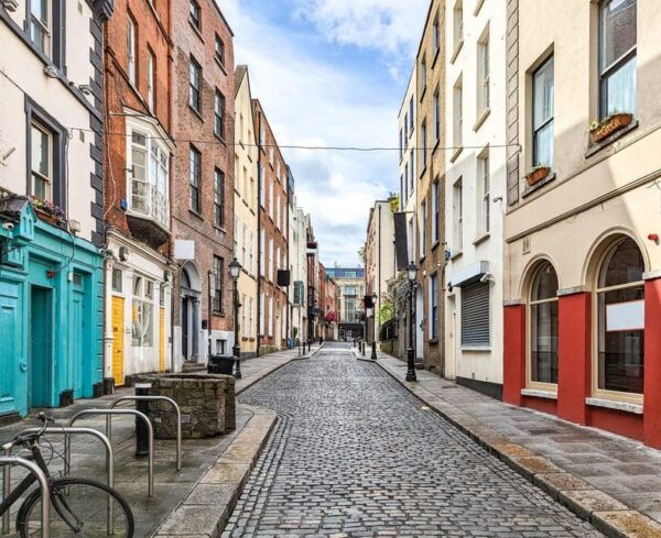 Dublin's Artistic Heart: A Craft and Culture Walk - Cultural Atmosphere