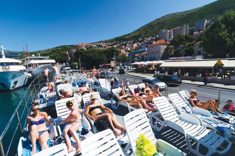 Dubrovnik: 3 Islands Boat Trip with Drinks (FR, ES, IT, EN) - Considerations and Possible Drawbacks