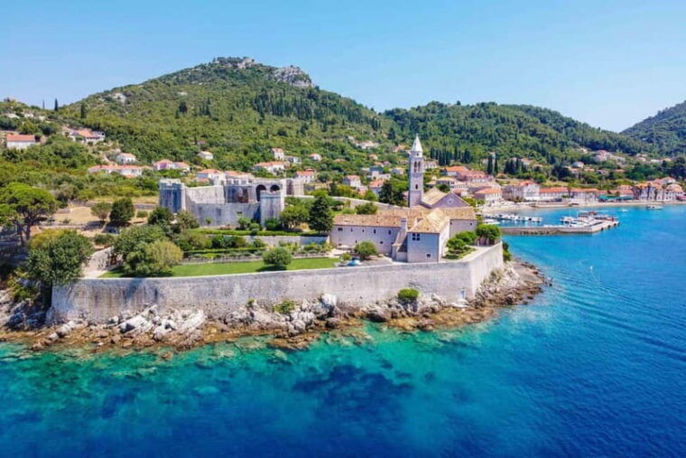 Dubrovnik: 3 Islands Boat Trip with Drinks (FR, ES, IT, EN) - Who Is This Tour Best For?