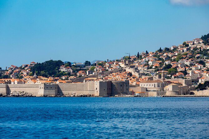 Dubrovnik 45-Minute Boat Tour Around Old Town Walls - Good To Know
