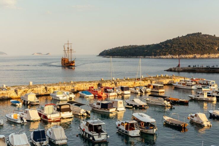 Dubrovnik: Breakup of Yugoslavia Walking Tour - Small Group Limit and Meeting Point