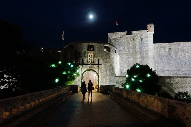 Dubrovnik by Night Private Tour - Location and Duration