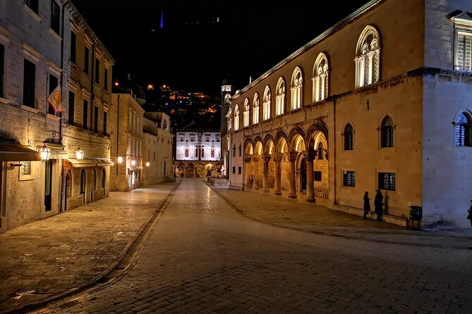 Dubrovnik By Night Walking Tour - Itinerary Highlights