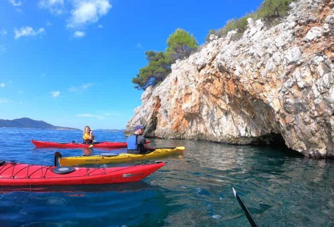 Dubrovnik: Cave & Islands Ferry, Kayak, and Snorkel Tour - Inclusions and Amenities