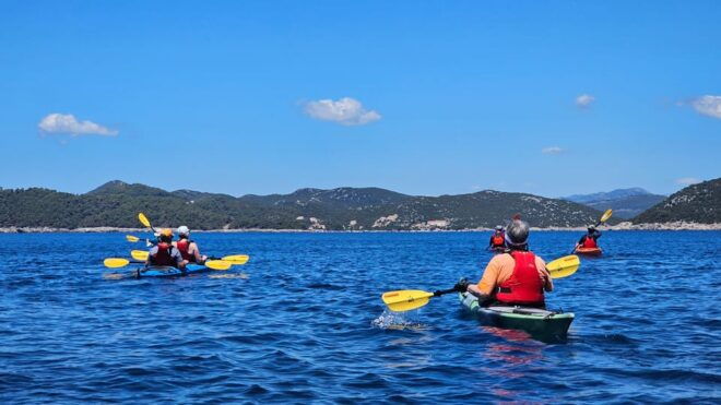 Dubrovnik: Cave & Islands Ferry, Kayak, and Snorkel Tour - Meeting Point and Directions