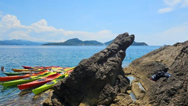 Dubrovnik: Cave & Islands Ferry, Kayak, and Snorkel Tour - Frequently Asked Questions
