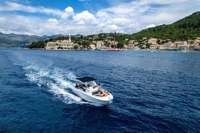 Dubrovnik: Elaphiti Islands Private Half-Day Speedboat Tour - Tour Features