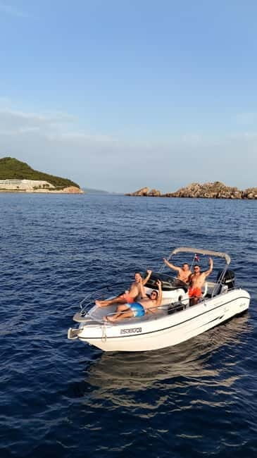 Dubrovnik: Elaphiti Islands Speedboat Tour with Caves - Exploring the Dubrovnik: Elaphiti Islands Speedboat Tour with Caves