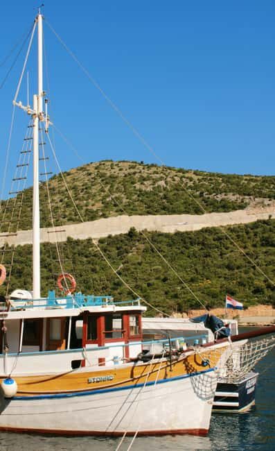 Dubrovnik: Full-Day Blue Cave & Elaphiti Islands Boat Tour - An Overview of the Experience